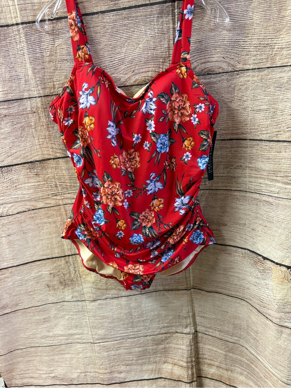 😍 NWT Red Floral One-Piece women’s Swimsuit